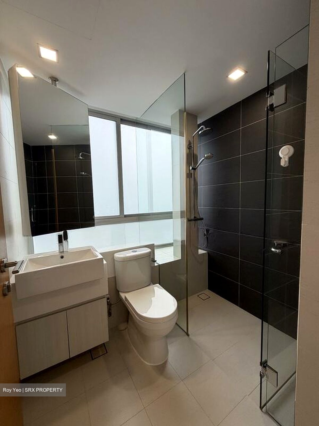 Devonshire Residences (D9), Apartment #517874221